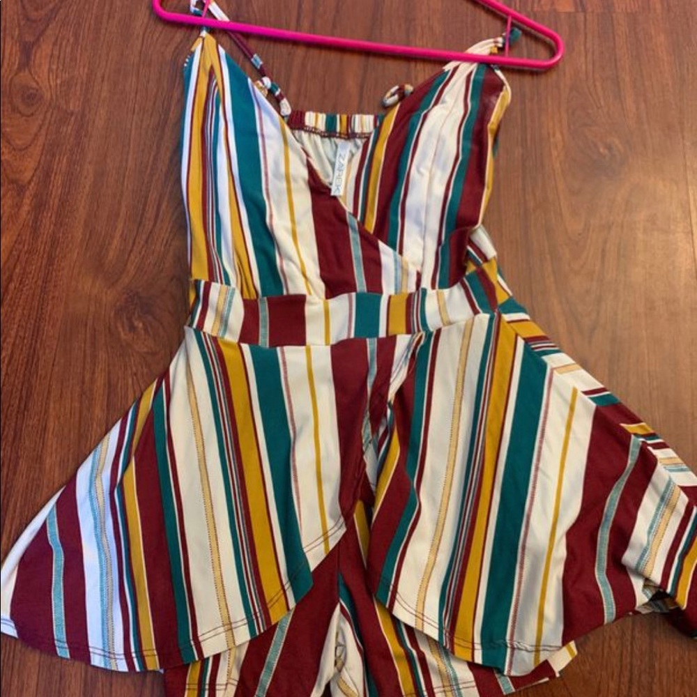 Cute uni-size romper